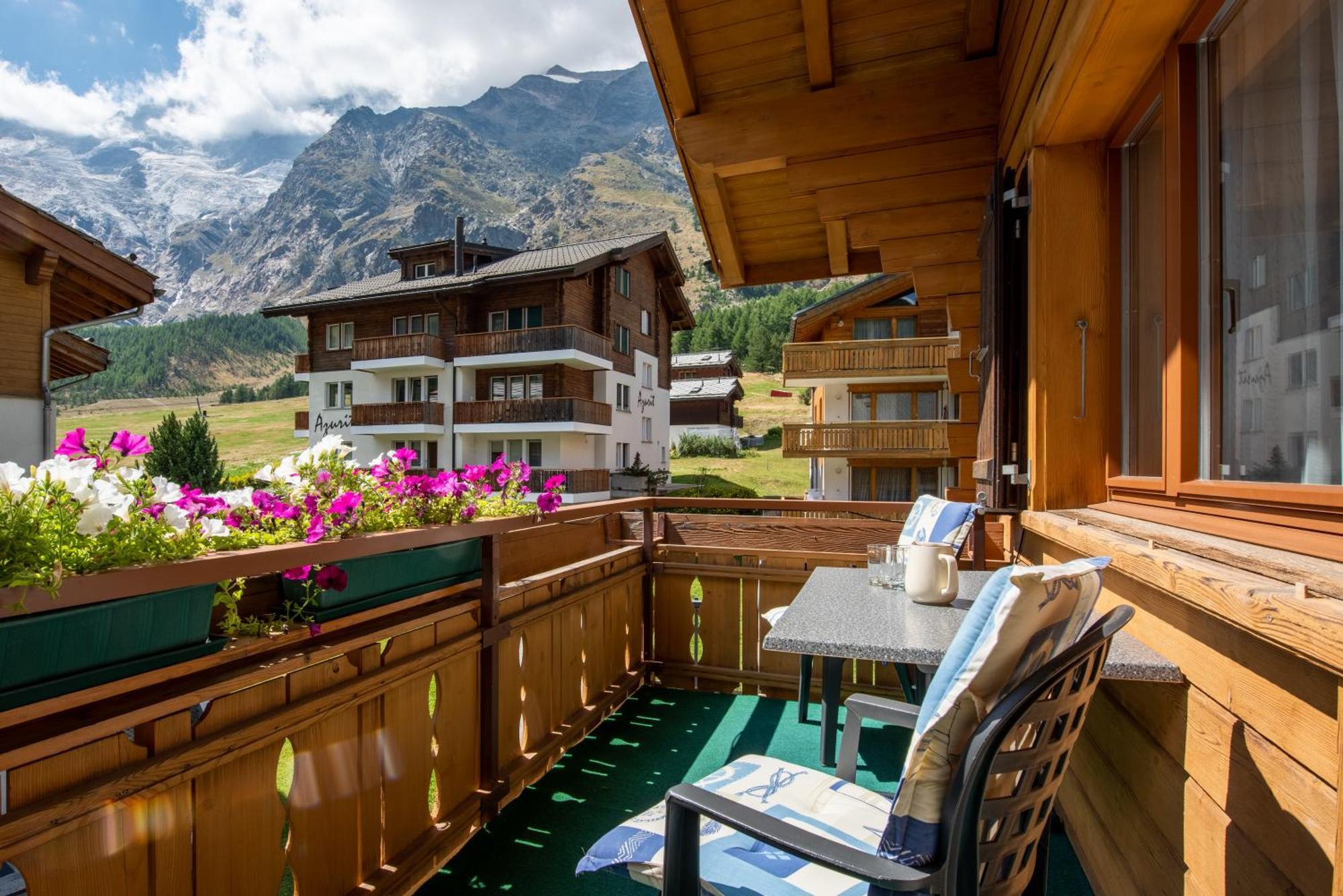 شقة Haus Avalanche Saas Fee الغرفة الصورة